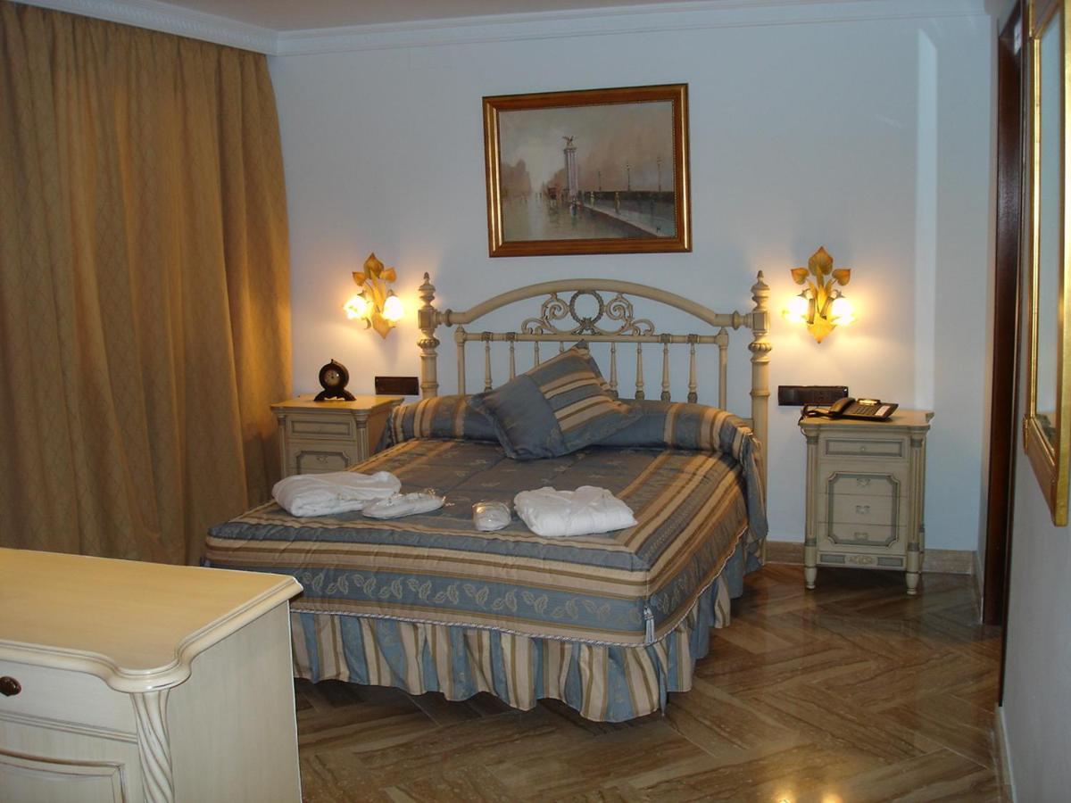 Hotel Hacienda Don Manuel Granja de Torrehermosa Esterno foto