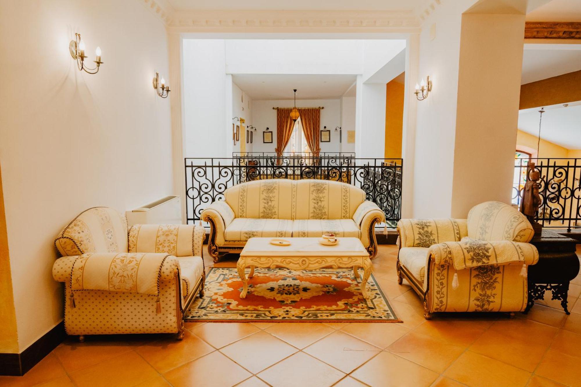 Hotel Hacienda Don Manuel Granja de Torrehermosa Esterno foto